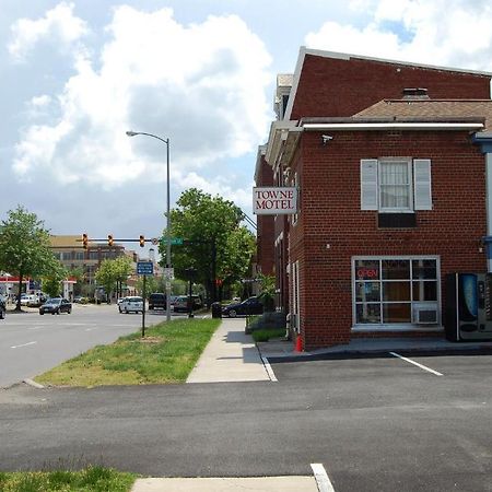 Towne Motel Alexandria Buitenkant foto