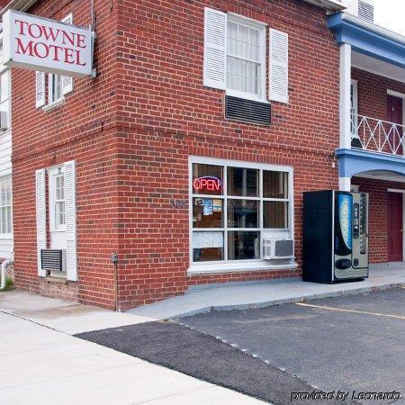 Towne Motel Alexandria Buitenkant foto