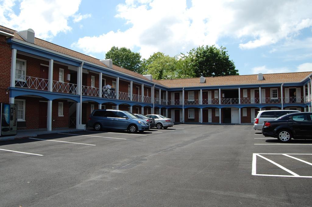 Towne Motel Alexandria Buitenkant foto